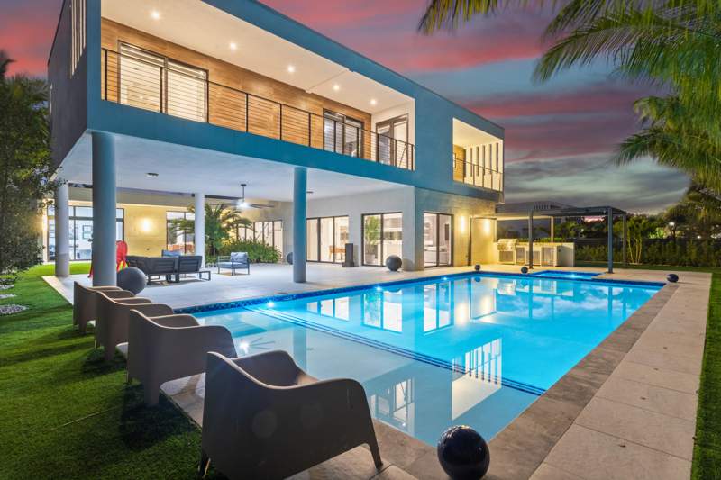 5 bedroom Single Family Residence at 16773 Botaniko Drive, Weston Estates, Weston — photo 2