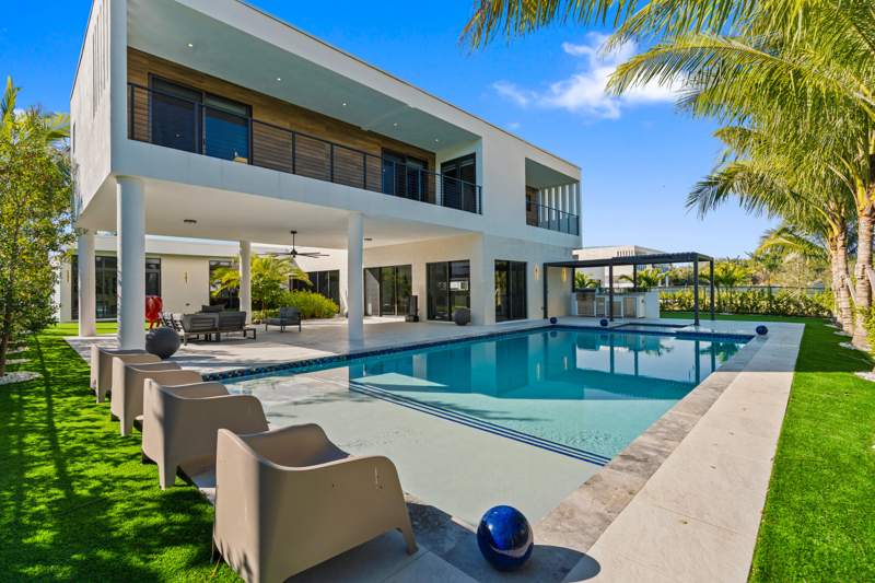 5 bedroom Single Family Residence at 16773 Botaniko Drive, Weston Estates, Weston — photo 4