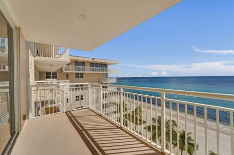 1051 Hillsboro Mile #906E, Hillsboro Beach FL - photo 10 of 48