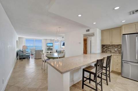 1051 Hillsboro Mile #906E, Hillsboro Beach FL - photo 11 of 48