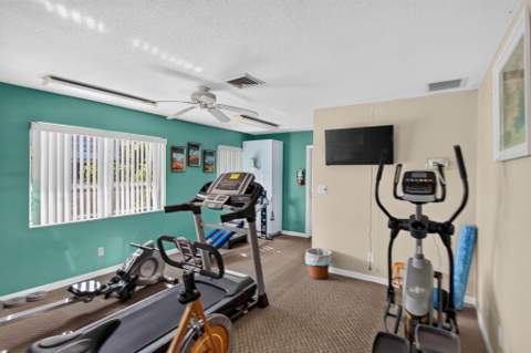 39th St NE 39 Street, Lighthouse Point FL - photo 20 of 23