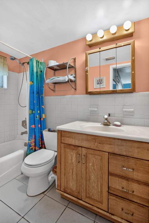 39th St NE 39 Street, Lighthouse Point FL - photo 10 of 23