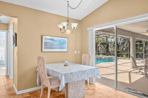 2891 SE Buccaneer Circle, Port St. Lucie FL - photo 15 of 35
