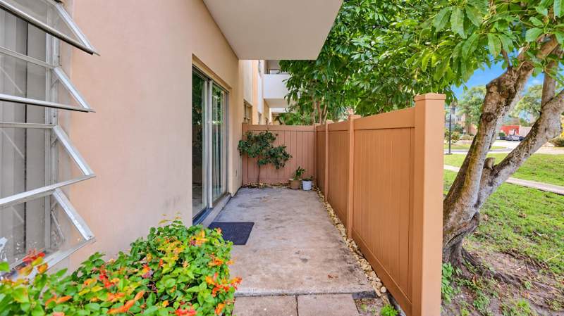 2 bedroom Condominium at 4174 Inverrary Drive #103, Manors Of Inverrary Xi, Lauderhill — photo 3