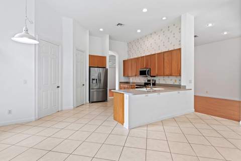 6856 Houlton Circle, Lake Worth FL - photo 7 of 45