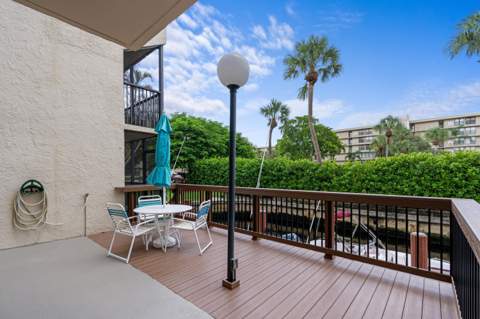 16 Royal Palm Way #205, Boca Raton FL - photo 20 of 39