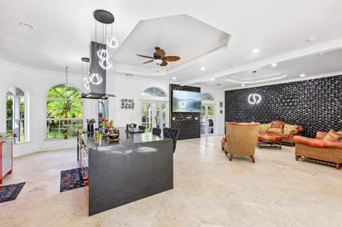 6911 NW 84th Avenue, Parkland FL - photo 10 of 90