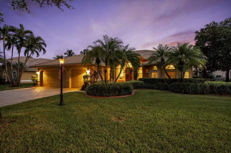 5 bedroom Single Family Residence at 10002 NW 58th Court, Landings Of Parkland, Parkland — photo 4