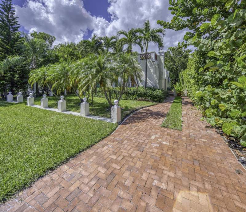 3 bedroom Single Family Residence at 411 S Federal Highway, Lake Worth Town Of, Lake Worth Beach — photo 3