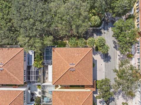 44 Live Oak Circle, Tequesta FL - photo 8 of 34