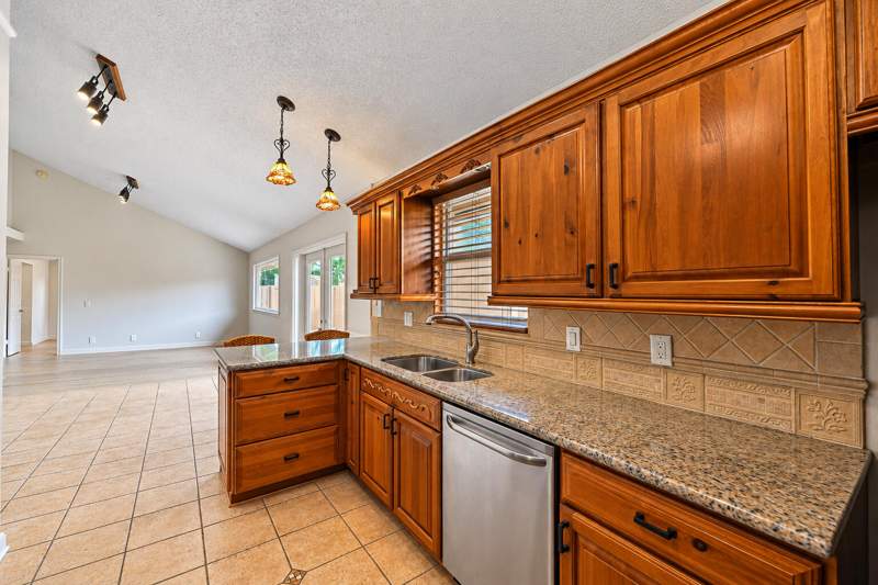 4 bedroom Townhouse at 232 Maplecrest Circle, Maplecrest, Jupiter — photo 5