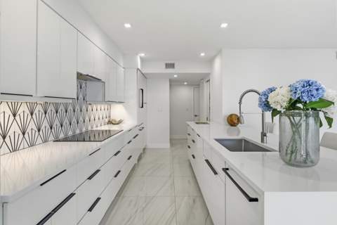 3300 S Ocean Boulevard #401s, Palm Beach FL - photo 7 of 39