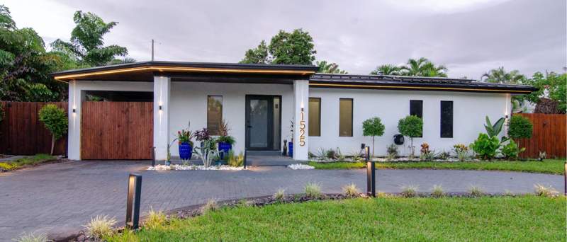 2 bedroom Single Family Residence at 1525 NE 27th Street, Middle River Estates, Wilton Manors — photo 4