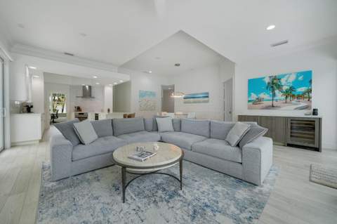 615 Rosa Court, Palm Beach Gardens FL - photo 18 of 60