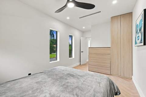 1525 NE 27th Street, Wilton Manors FL - photo 14 of 22