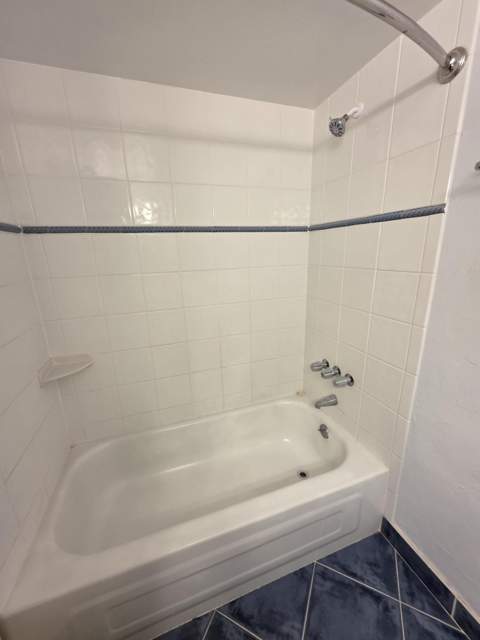 1001 Three Islands Boulevard #36, Hallandale Beach FL - photo 18 of 19