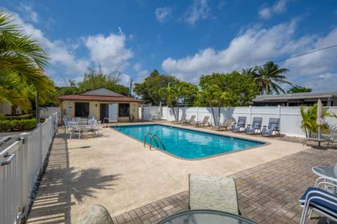 815 Andrew Redding Road #201, Lantana FL - photo 13 of 32