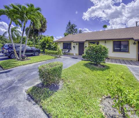 815 Andrew Redding Road #201, Lantana FL - photo 12 of 32