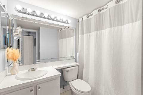 236 Pine Hov Circle #D-2, Greenacres FL - photo 11 of 16