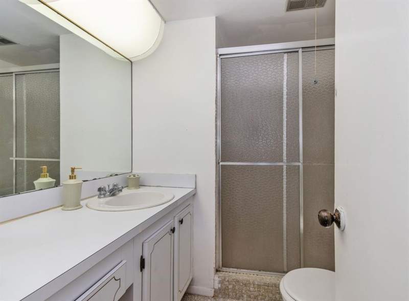 2 bedroom Condominium at 2951 Sunrise Lakes Drive, Sunrise Lakes 18 Condo, Sunrise — photo 3