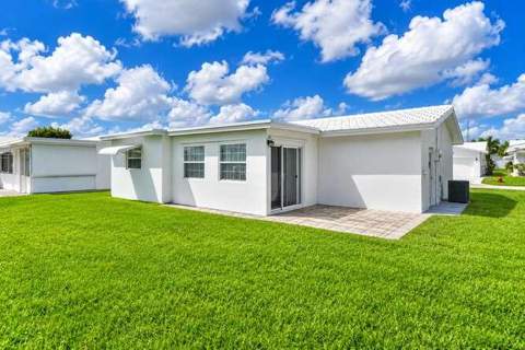 116 SW 10th Court, Boynton Beach FL - photo 23 of 28
