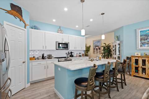 5504 Deleon Avenue, Fort Pierce FL - photo 14 of 69