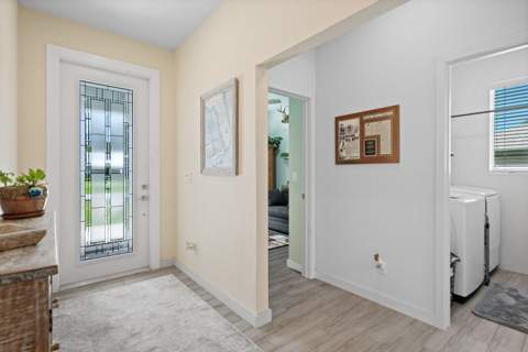 5504 Deleon Avenue, Fort Pierce FL - photo 8 of 69