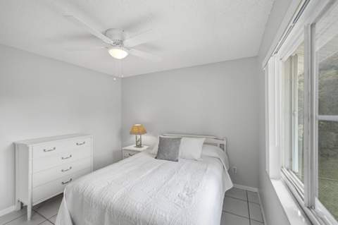 105 SE Village Drive, Port St. Lucie FL - photo 20 of 57