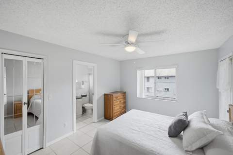 105 SE Village Drive, Port St. Lucie FL - photo 19 of 57