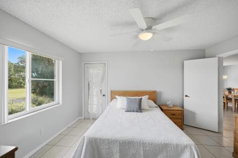 105 SE Village Drive, Port St. Lucie FL - photo 21 of 57