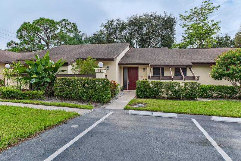 2 bedroom Villa at 13 Bay Cedar Court, Strathmore Gate I Unit One, Royal Palm Beach — photo 3