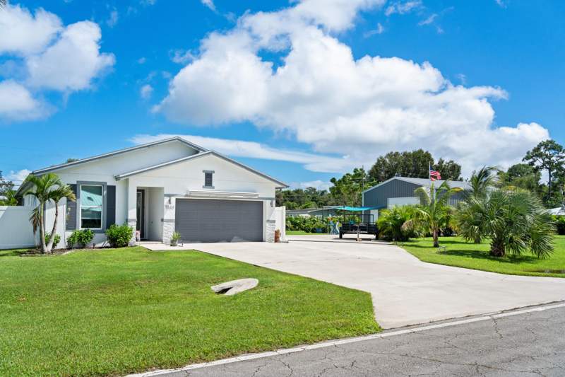 3 bedroom Single Family Residence at 5504 Deleon Avenue, Lakewood Park Unit 12, Fort Pierce — photo 5
