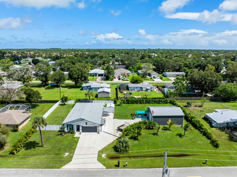 3 bedroom Single Family Residence at 5504 Deleon Avenue, Lakewood Park Unit 12, Fort Pierce — photo 3