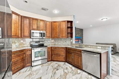 18982 Adagio Drive, Boca Raton FL - photo 13 of 31