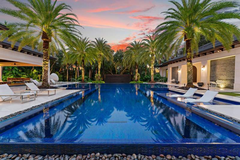 5 bedroom Single Family Residence at 211 Bears Club Drive, Bears Club, Jupiter — photo 2