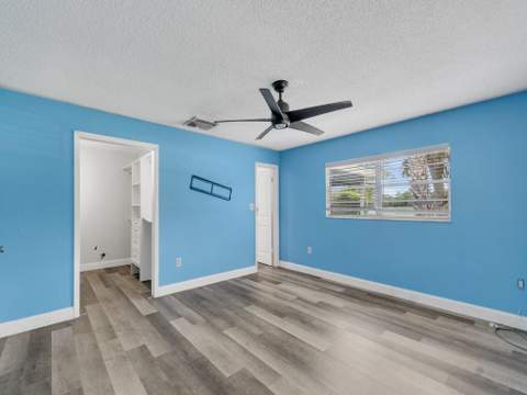 8206 Lakeland Boulevard, Fort Pierce FL - photo 14 of 36