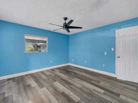 8206 Lakeland Boulevard, Fort Pierce FL - photo 15 of 36
