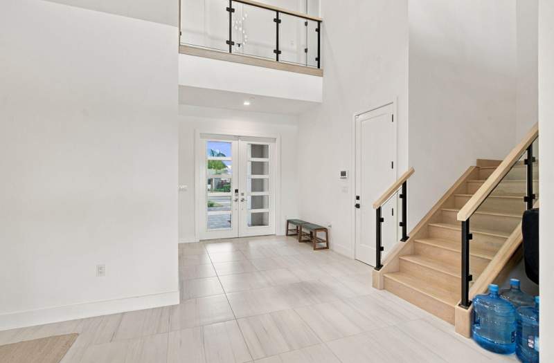5 bedroom Single Family Residence at 12870 Crane Crossing, Avenir Pod, Palm Beach Gardens — photo 5