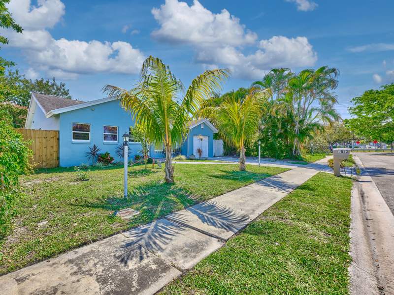 3 bedroom Single Family Residence at 9020 SW 8th Street, Sandalfoot Cove Sec 7 And 8, Boca Raton — photo 5