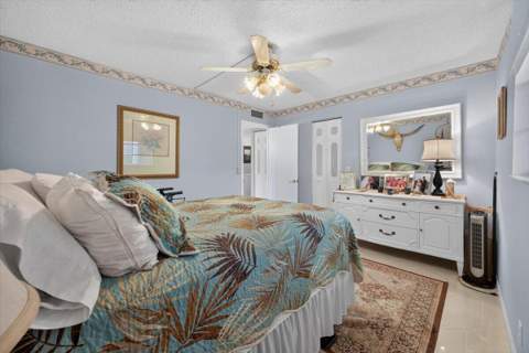 3251 Holiday Springs Boulevard #205, Margate FL - photo 17 of 20