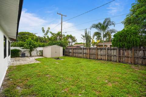 5472 NW 1st Avenue, Oakland Park FL - photo 9 of 10