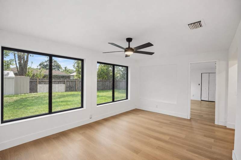 3 bedroom Single Family Residence at 5472 NW 1st Avenue, North Andrews Terrace First Add, Oakland Park — photo 5
