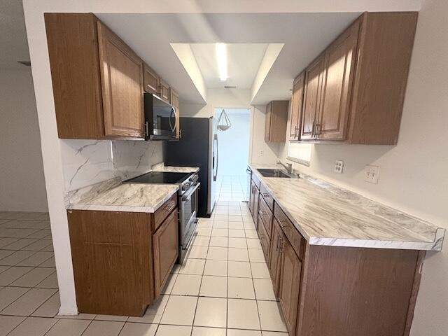 3 bedroom Single Family Residence at 357 NE Camelot Drive, Port St Lucie Floresta Pines Unit 2, Port St. Lucie — photo 4