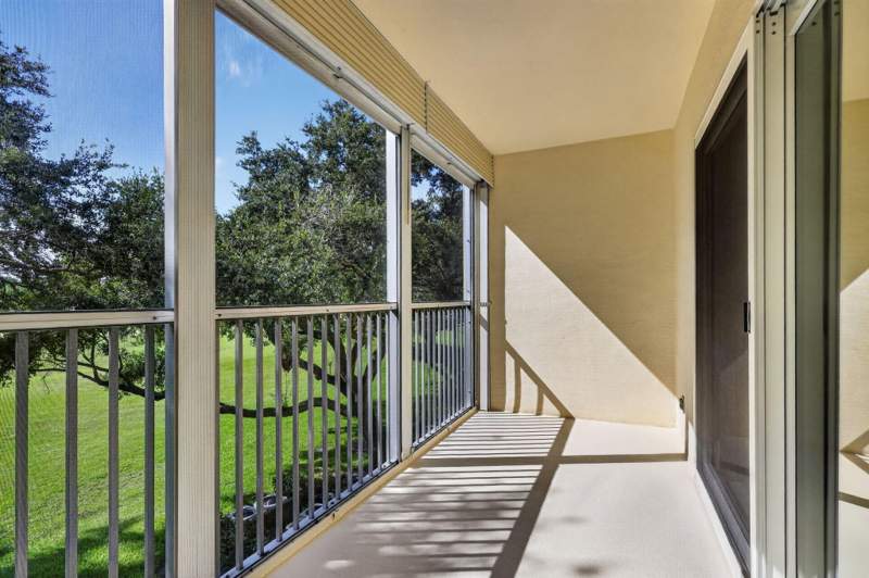 2 bedroom Condominium at 12800 SW 7th Court #307G, Buckingham At Century Village, Pembroke Pines — photo 4