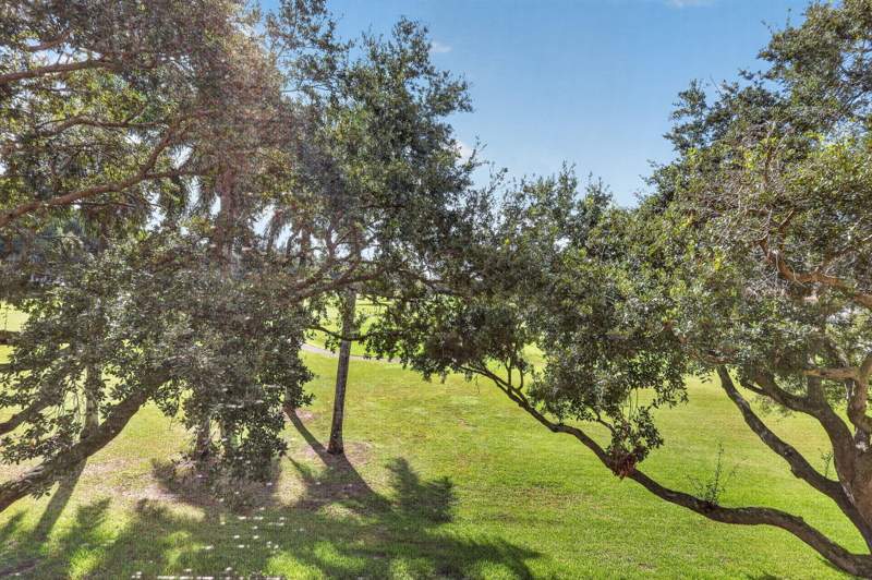 2 bedroom Condominium at 12800 SW 7th Court #307G, Buckingham At Century Village, Pembroke Pines — photo 3