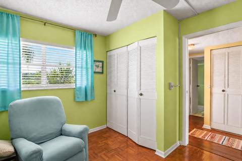 3755 Via Poinciana #402, Lake Worth FL - photo 19 of 45