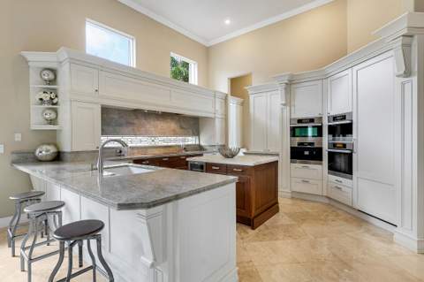 807 Floret Drive, Palm Beach Gardens FL - photo 8 of 37