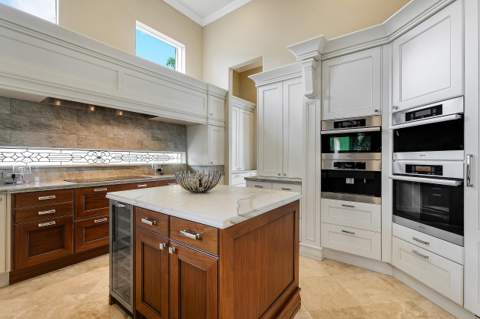 807 Floret Drive, Palm Beach Gardens FL - photo 7 of 37