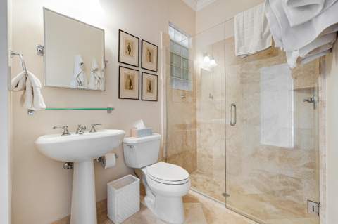 807 Floret Drive, Palm Beach Gardens FL - photo 20 of 37
