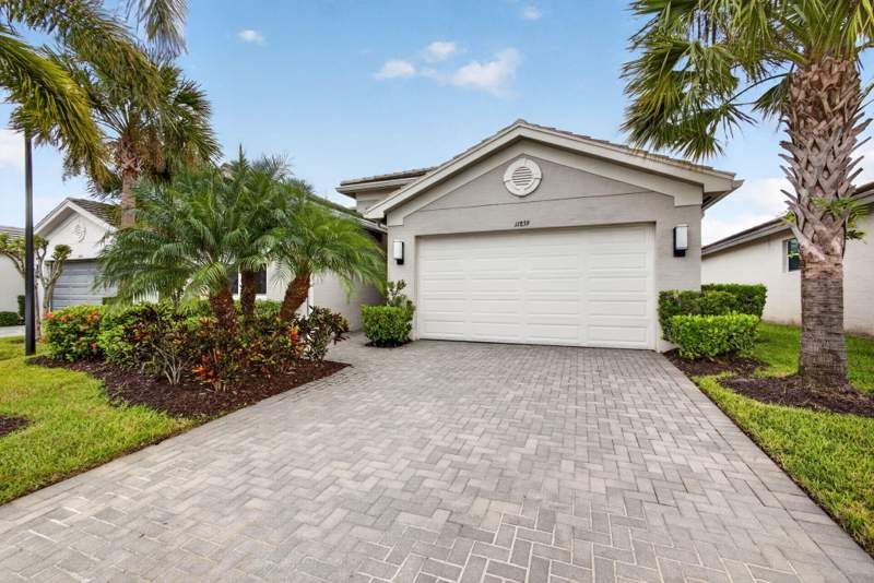 3 bedroom Single Family Residence at 11839 SW Jasper Lake Way, Riverland Parcel A - Plat Six, Port St. Lucie — photo 3